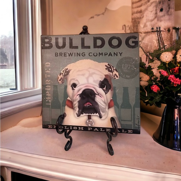 Adorable Canvas Art featuring a English Bulldog - Picture 8 of 12